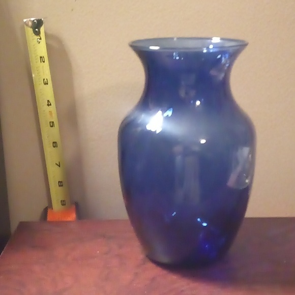 Other - Beautiful Blue Vase